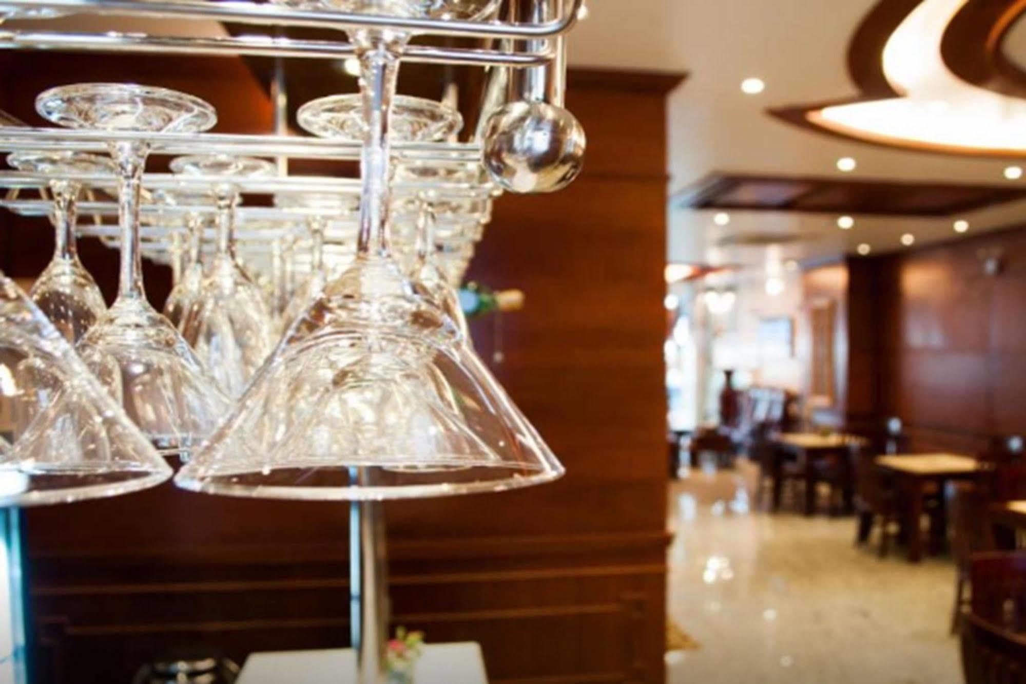 Hotel Dinh Phat Hô Chi Minh-Ville